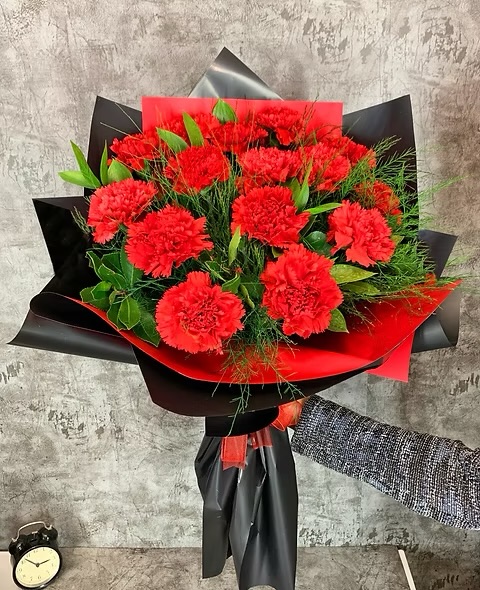 Karanfil Buketi